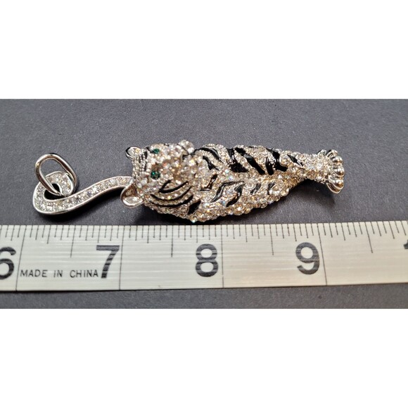 Sparkly Cubic Zirconia Tiger Green Eyes Black Enamel Pendant - Picture 7 of 7